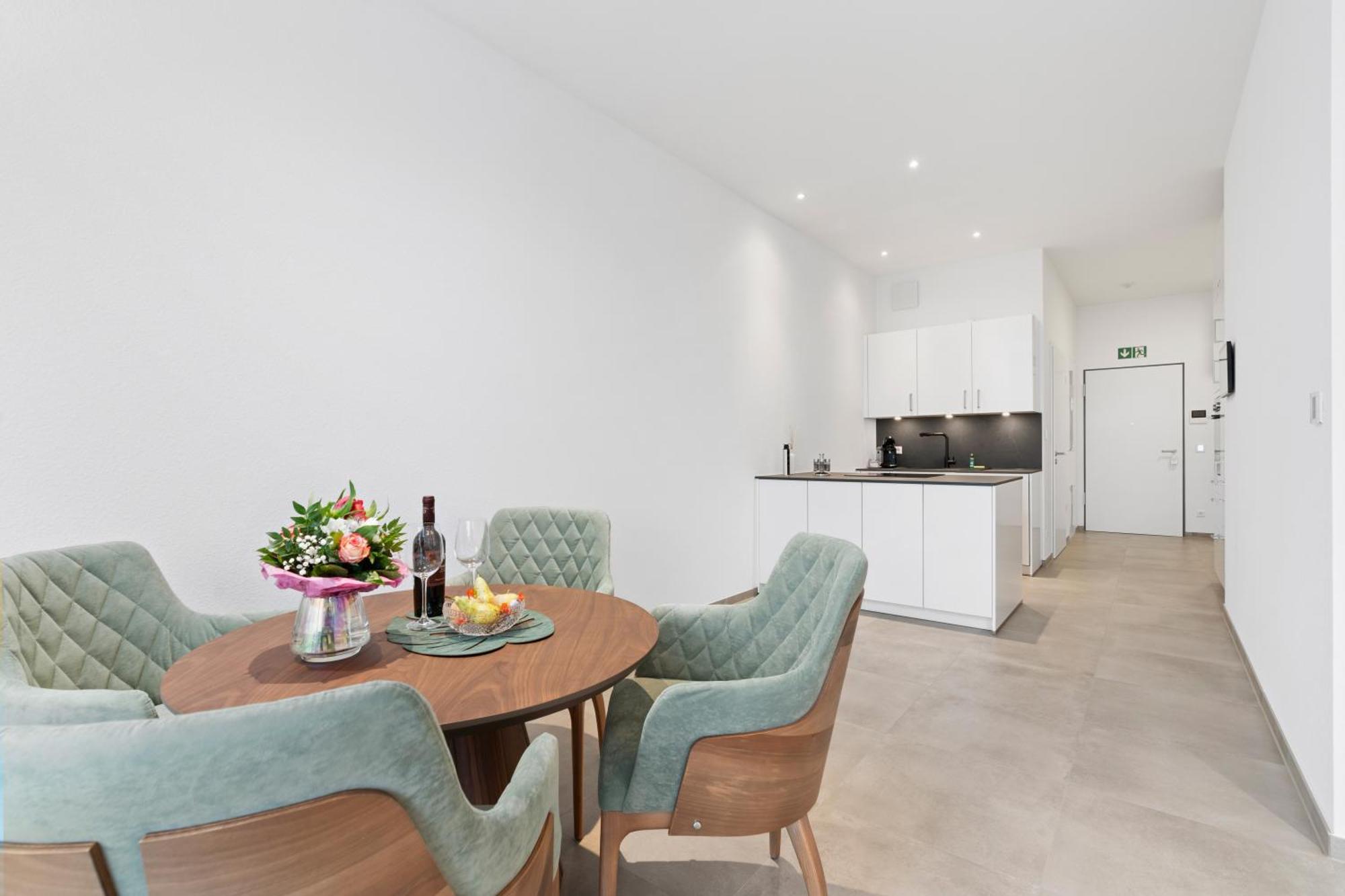 Premium Smartapart Julia Zentral Und Modern Mit Smarthome Tettnang Esterno foto